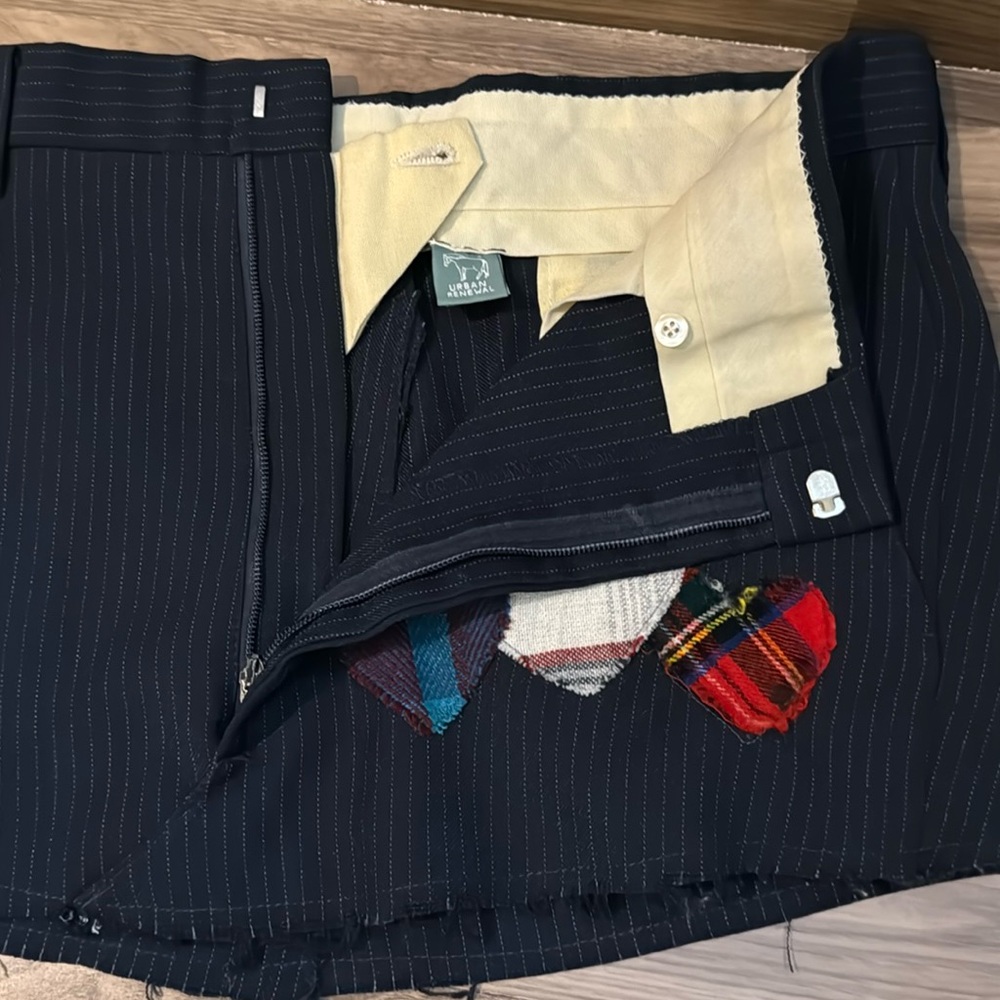 Urban Renewal Mini Pinstripe Navy Heart Patches Pockets Upcycled Zip Up Skirt L - Picture 11 of 13